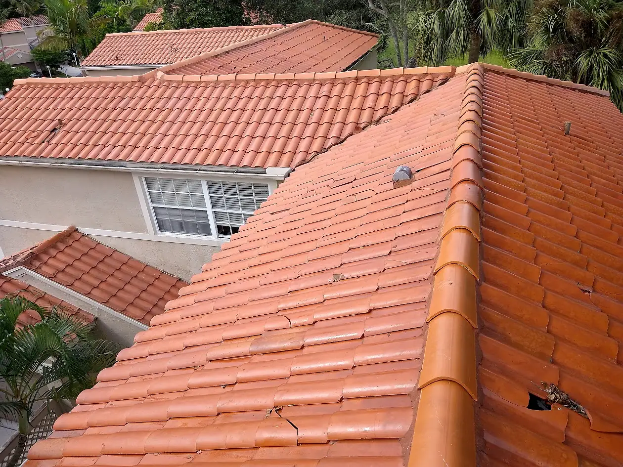 Pressure washing work in Hollywood, FL